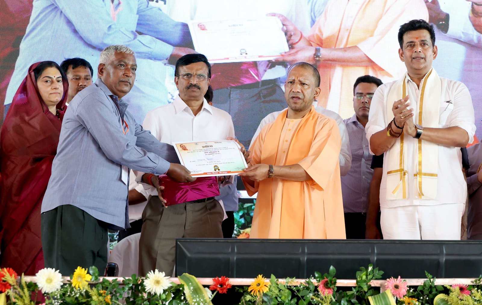 समाज की जरूरत के अनुरूप संसाधन व सुविधाएं जुटाना सरकार का दायित्व: सीएम