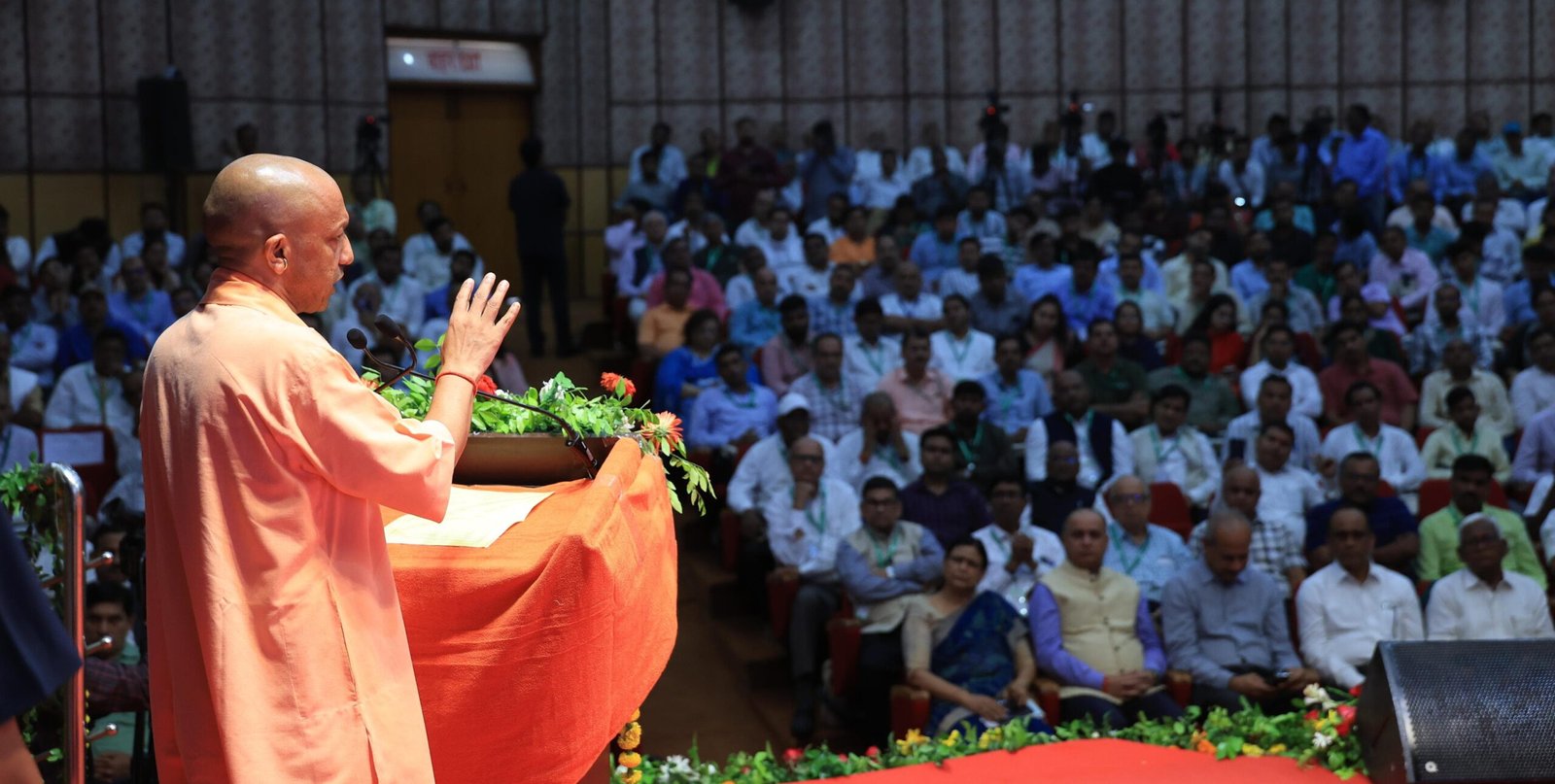 पलायन का नहीं, बल्कि खुशहाली का माध्यम बने कृषिः सीएम योगी