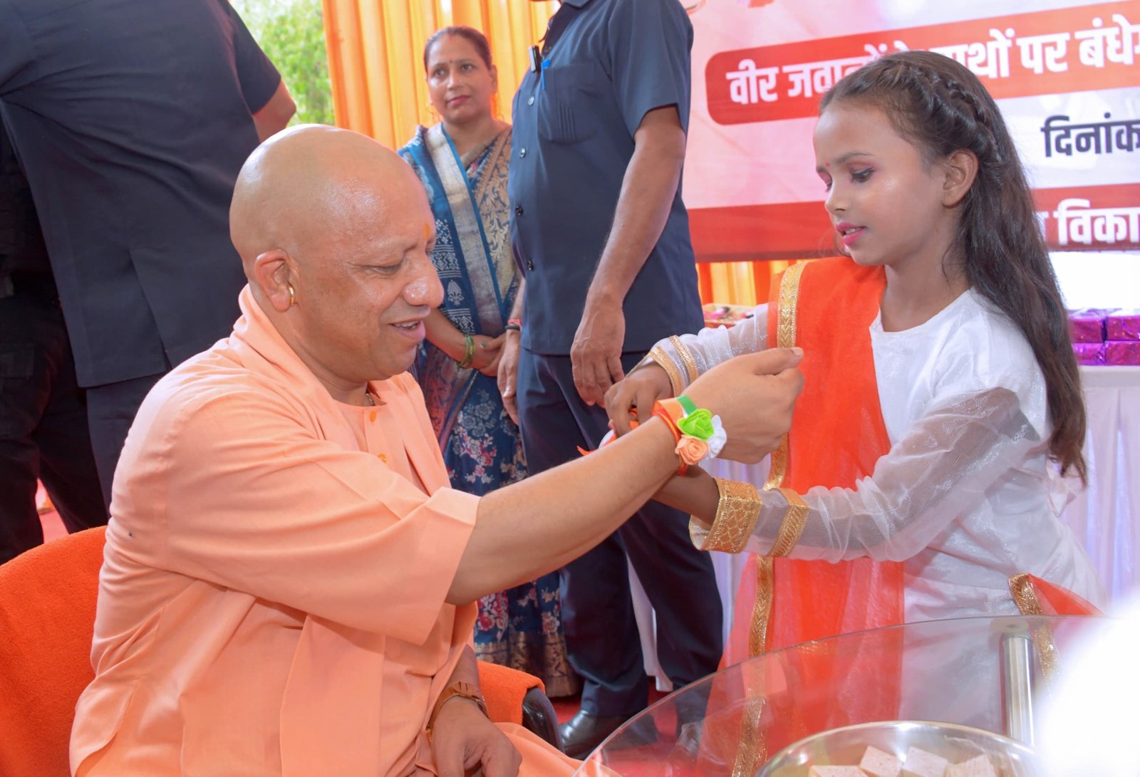 काकोरी ट्रेन एक्शन शताब्दी समारोह: बोले सीएम योगी- हम जीएंगे स्वदेशी के लिए और मरेंगे देश के लिए