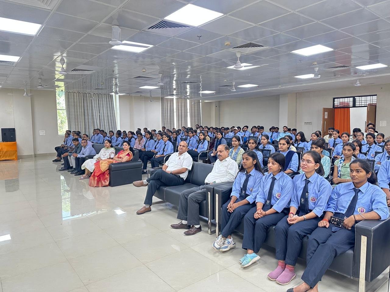 Mental Health Day 2025: मानसिक स्वास्थ्य को मजबूत बनाकर ही पूर्ण रूप से सशक्त होंगी महिलाएं