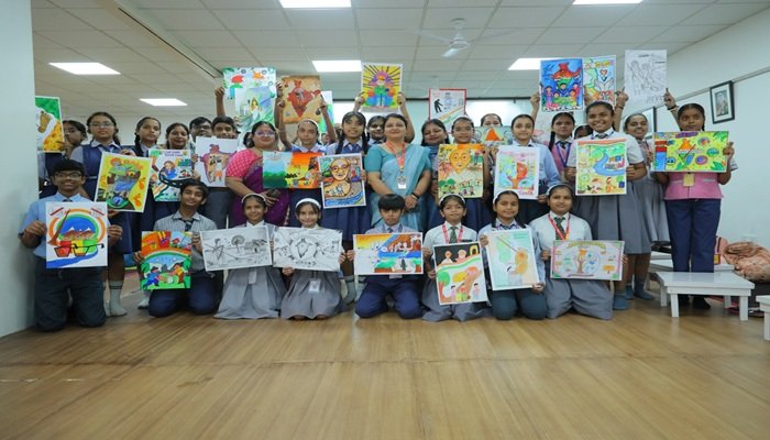 एसआरएमएस रिद्धिमा में 12वां नेशनल आर्ट कंपटीशन, “कलर बैलून” में ये रहे विजेता  