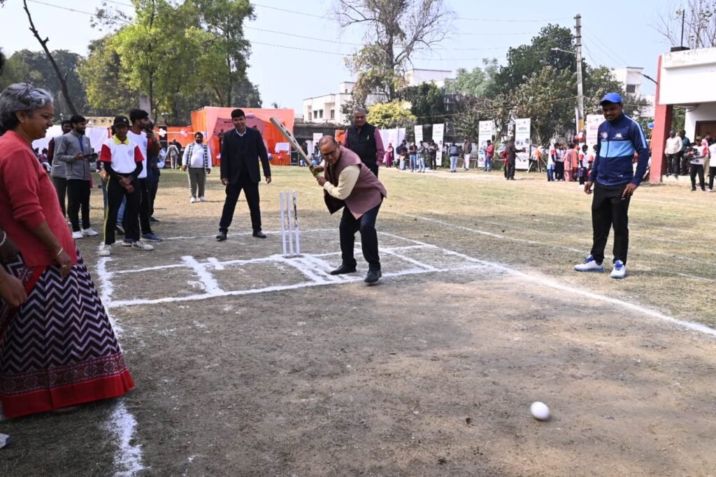 UP: राज्य स्तरीय दिव्यांग खेलकूद प्रतियोगिता, दिव्यांग खिलाड़ियों को मिला मंच
