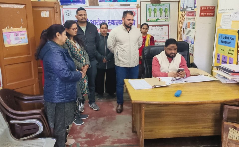 मुख्यमंत्री आरोग्य मेले के तहत बरेली डिप्‍टी CMO ने किया स्वास्थ्य केंद्रों का औचक निरीक्षण