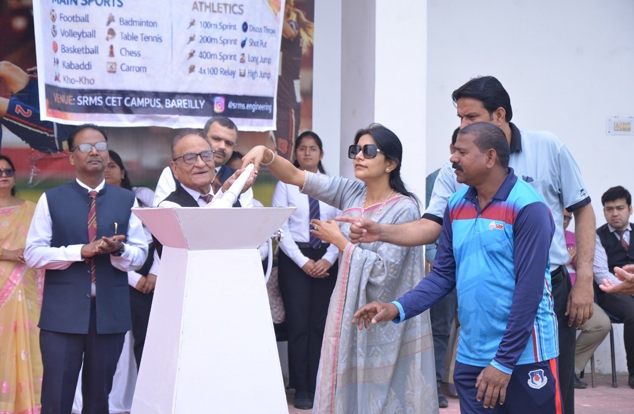 एसआरएमएस इंजीनियरिंग कॉलेज में खेल महोत्सव आमोद 2026 का आगाज