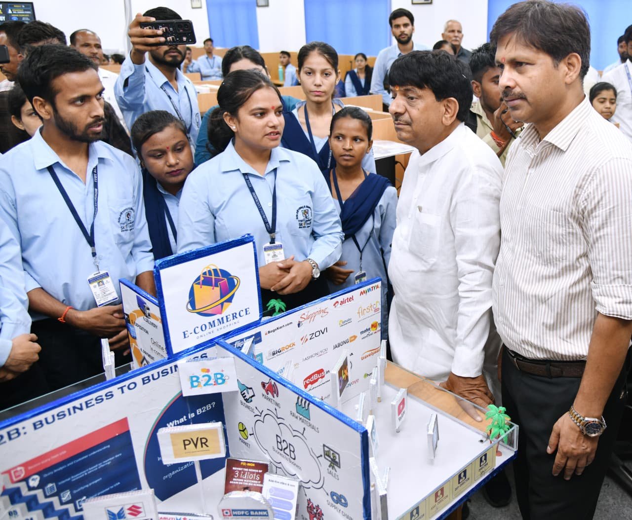 UP: छात्र की उपस्थिति और प्रगति सुनिश्चित करना संस्थानों की प्राथमिक जिम्मेदारी