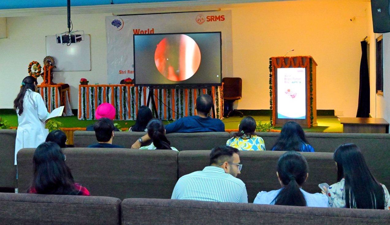 SRMS मेडिकल कॉलेज में वर्कशॉप, देव मूर्ति बोले- कम खर्च पर मेडिकल सुविधा देने का प्रयास