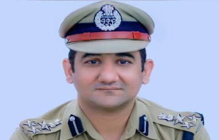 UP IPS Transfer: यूपी में तीन आईपीएस का ट्रांसफर, जेसीपी एलओ लखनऊ बने अमित वर्मा