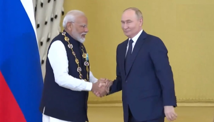 PM Modi in Russia: पीएम मोदी को मिला रूस का सर्वोच्च सम्मान, पुतिन से ब्रिक्‍स सम्‍मेलन के लिए किया आमंत्रित  