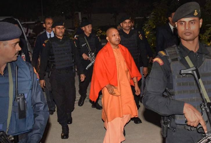 CM Yogi को जान से मारने की धमकी, आरोपी को पकड़ने के लिए साइबर सेल एक्टिव