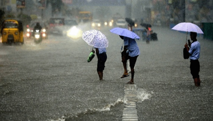 UP के 58 जिलों में बारिश और ओले गिरने का अलर्ट, दो दिन तक ऐसा ही रहेगा मौसम