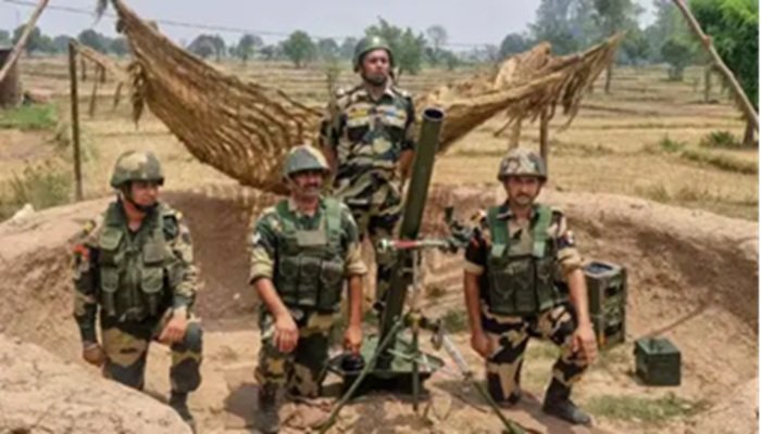 जम्‍मू में BSF ने तबाह कीं पांच पाकिस्तानी चौकियां, एक आतंकी लॉन्च पैड भी किया नष्ट