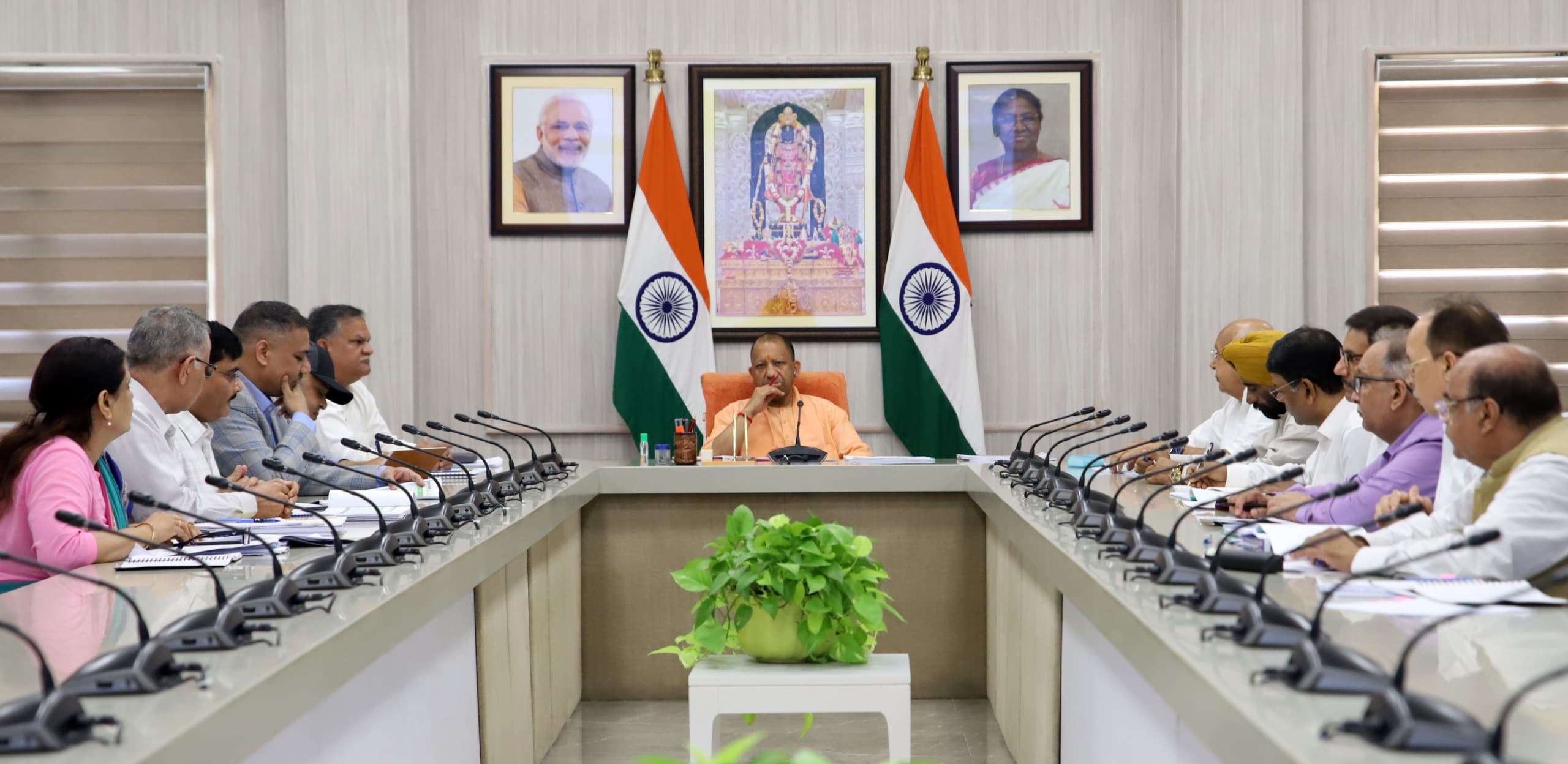 किसान योजनाओं के लाभार्थी मात्र नहीं, यूपी के विकास के भागीदार बनेंगे: मुख्यमंत्री