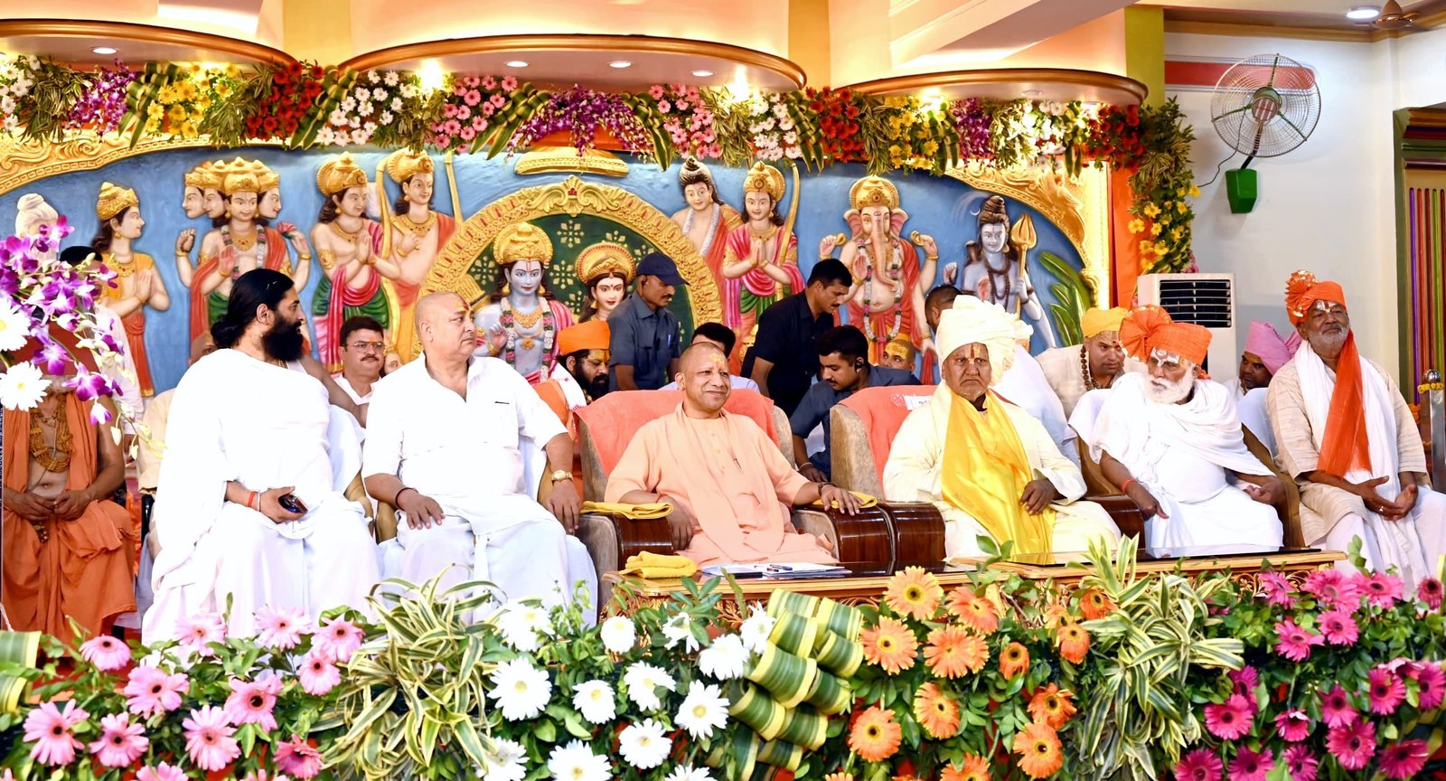 अयोध्या: श्रीहनुमत कथा मंडपम का लोकार्पण, सीएम योगी रहे मौजूद