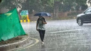 Monsoon in UP: प्रदेश में मानसून की दस्तक, आज इन जिलों में बारिश का पूर्वानुमान जारी