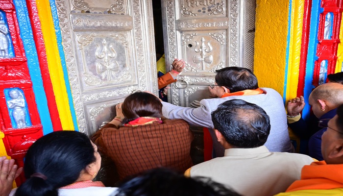 केदारनाथ धाम के खुल गए कपाट, दर्शन करने से पहले जान लीजिए कैसा है मौसम
