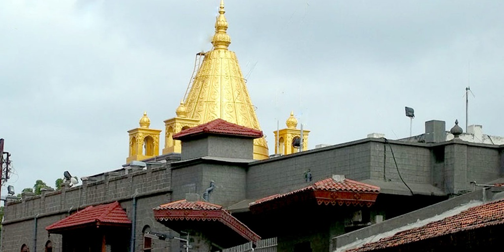 शिरडी के साईं बाबा मंदिर को मिली बम से उड़ाने की धमकी, बढ़ाई गई सुरक्षा