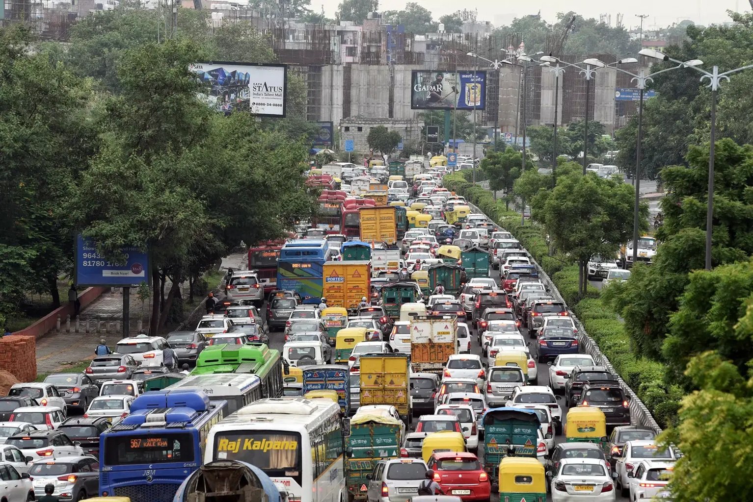 दूर होगी यूपी में ट्रैफिक जाम की समस्या, प्रदेश में बनेंगे रिंग रोड- बाईपास व फ्लाईओवर