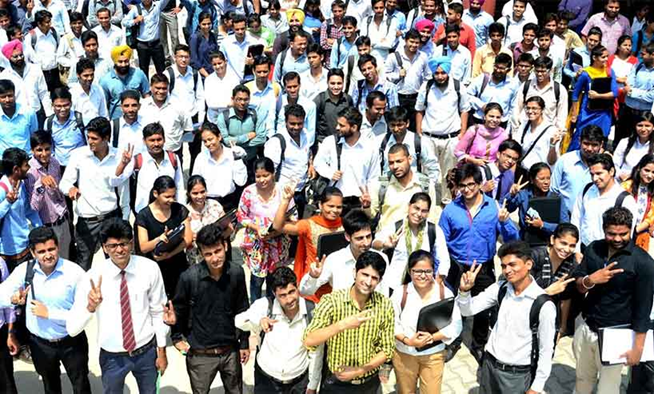इंटरनेशनल फिल्म सिटी में यूपी के युवाओं को मिलेगी वरीयता