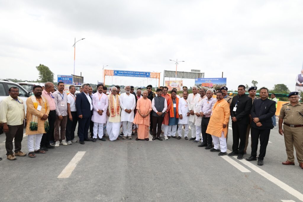 आज आजमगढ़ बना अदम्य साहस का गढ़: सीएम योगी