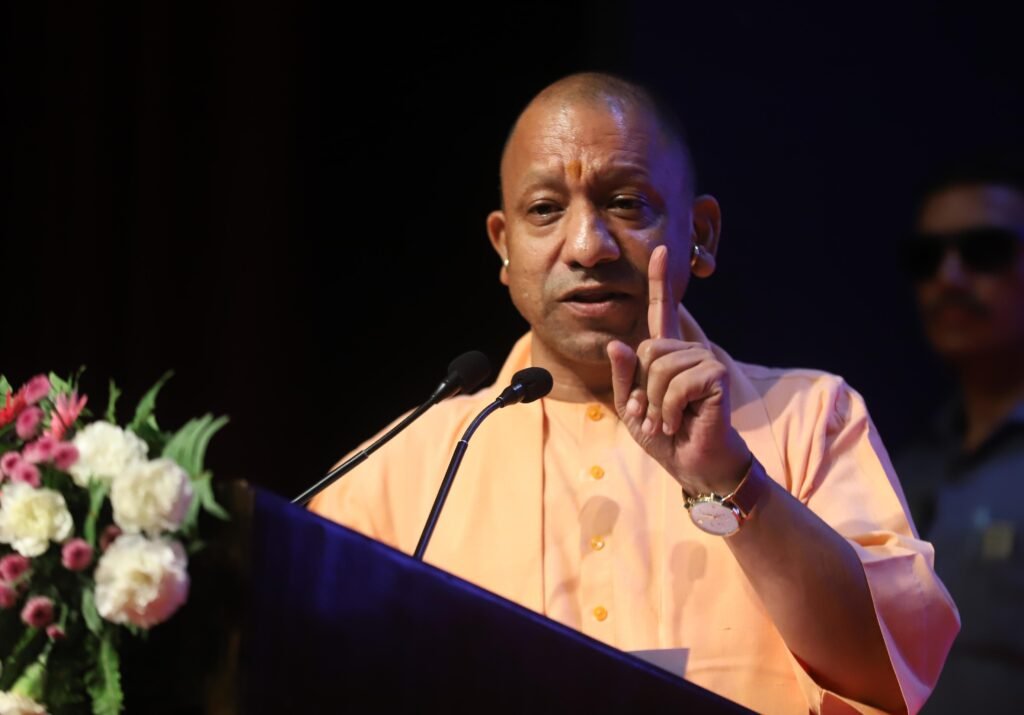 पिछली सरकारों में हुई उद्यमियों की उपेक्षा, जातीय संघर्षों को मिला बढ़ावा: सीएम योगी