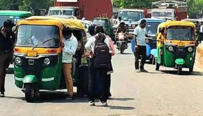 यूपी में महिला सुरक्षा की पहल, 15 दिन में सार्वजनिक वाहन चालकों को लागू करना होगा ये नियम