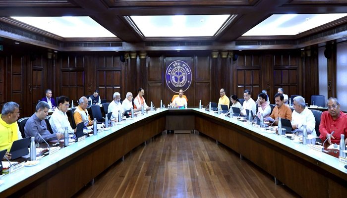 योगी सरकार का तोहफा, महिलाओं को 1 करोड़ तक की संपत्ति पर मिलेगी स्टाम्प शुल्क में छूट