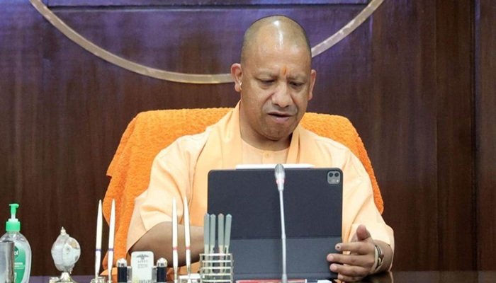 योगी सरकार ने स्‍टूडेंट्स को दी बड़ी राहत, अब इतने रुपये सालाना आय तक मिलेगी स्‍कॉलरशिप!