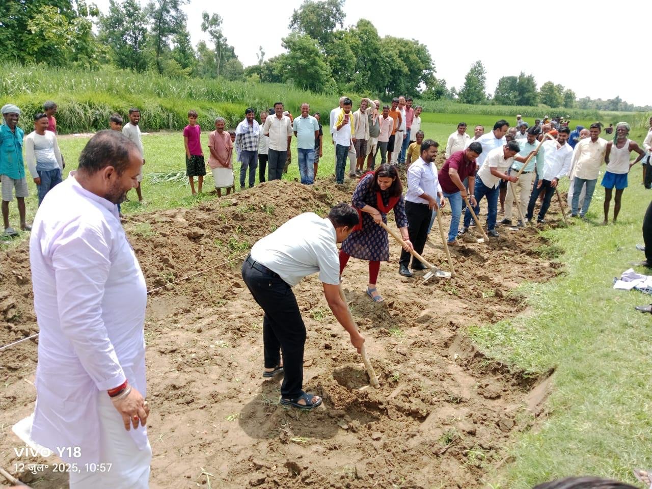 बलरामपुर की सुआंव और बहराइच की टेढ़ी नदी में फिर से लौटने लगा जीवन