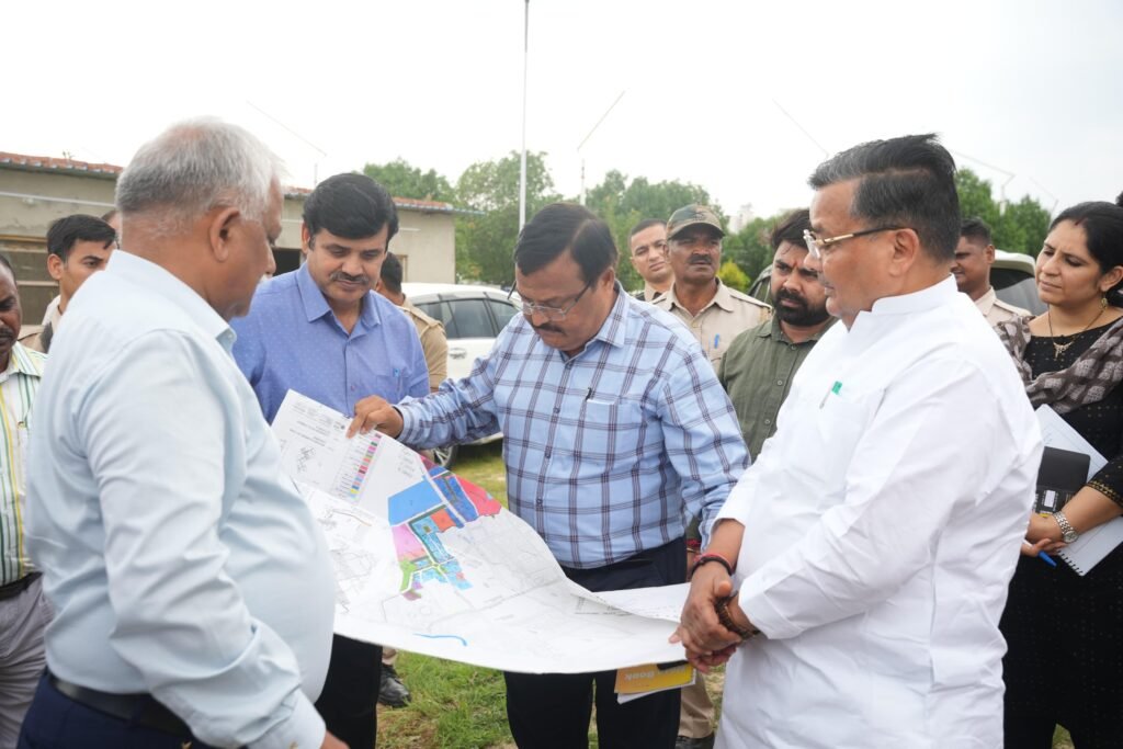 लखनऊ: निर्माणाधीन नौसेना शौर्य संग्रहालय के लिए पांच करोड़ की धनराशि जारी