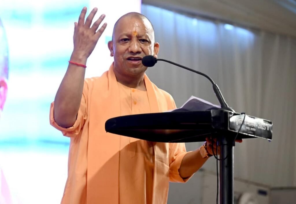गुलामी के युग में भी तुलसीदास ने जाग्रत रखी जनचेतनाः सीएम योगी