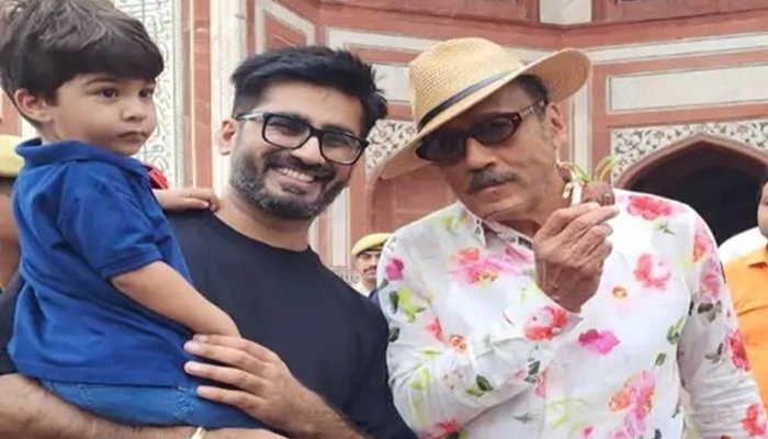 आगरा में जैकी श्रॉफ ने किया यूपी पुलिस का धन्‍यवाद, बोले- आप सभी ने बहुत संभाला