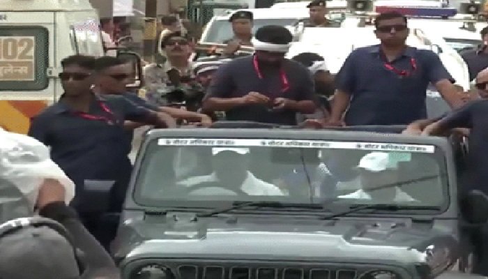 वोटर अधिकार यात्रा: मुंगेर में अंबेडकर प्रतिमा का अनावरण किए बिना राहुल-तेजस्‍वी के निकलने पर नाराजगी