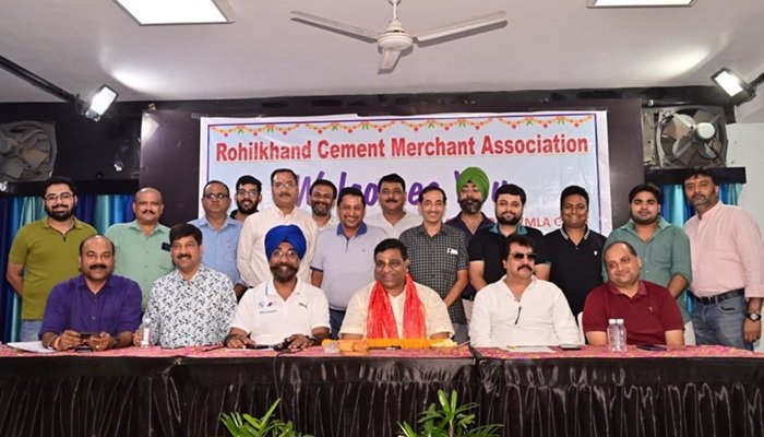 बरेली में बना रुहेलखंड सीमेंट व्यापारियों का नया संगठन, कैंट विधायक संजीव अग्रवाल संरक्षक
