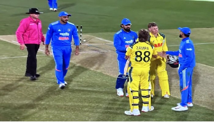 दूसरे वनडे के साथ ऑस्ट्रेलिया से सीरीज भी हारा भारत, मैथ्यू शॉर्ट ने जड़े 74 रन; आखिरी मैच 25 को   