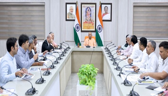 गंगा एक्सप्रेसवे का निर्माण दिसंबर तक पूरा करने का लक्ष्य, सीएम योगी ने दिए गति बढ़ाने के निर्देश