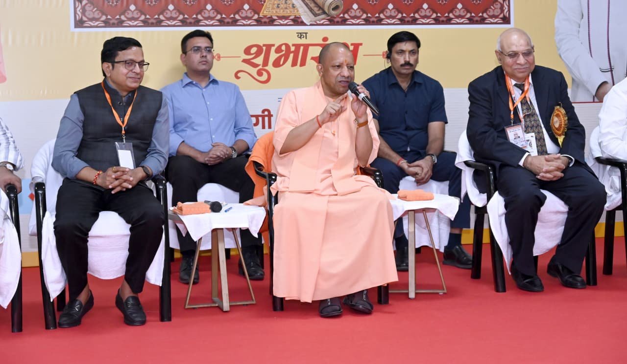 US Tariff पर CM Yogi ने कसा तंज, हम 10 नए देशों में रास्ते खोले लेंगे