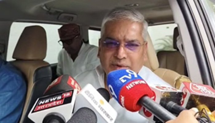 UP News: दंगों के गुनहगारों पर इतनी लाठियां बरसेंगी कि...