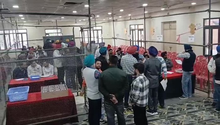 सात राज्यों में आठ विधानसभा सीटों पर उपचुनाव, मिजोरम की डम्पा सीट से जीते डॉ. आर ललथंगलियाना