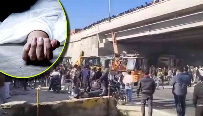 दिल्ली-देहरादून एक्सप्रेसवे पर कार पर पलटा बजरी भरा डंपर, सात लोगों की मौत