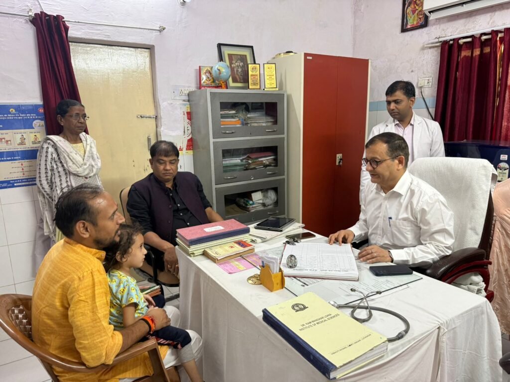 Lucknow: सभी पीएचसी पर आयोजित हुआ आरोग्य स्वास्थ्य मेला