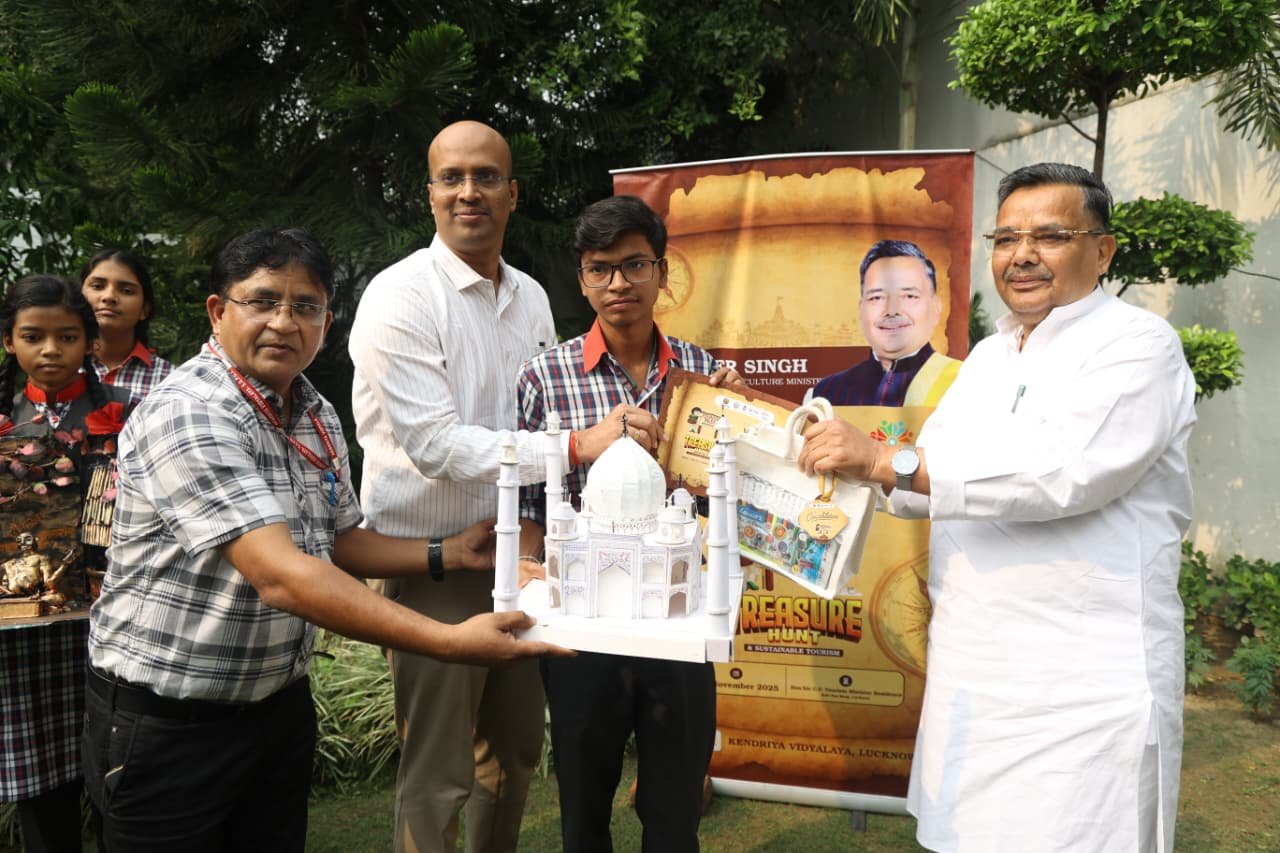 केवल कैरियर नहीं, विकास का माध्यम भी है पर्यटन: Jaiveer Singh