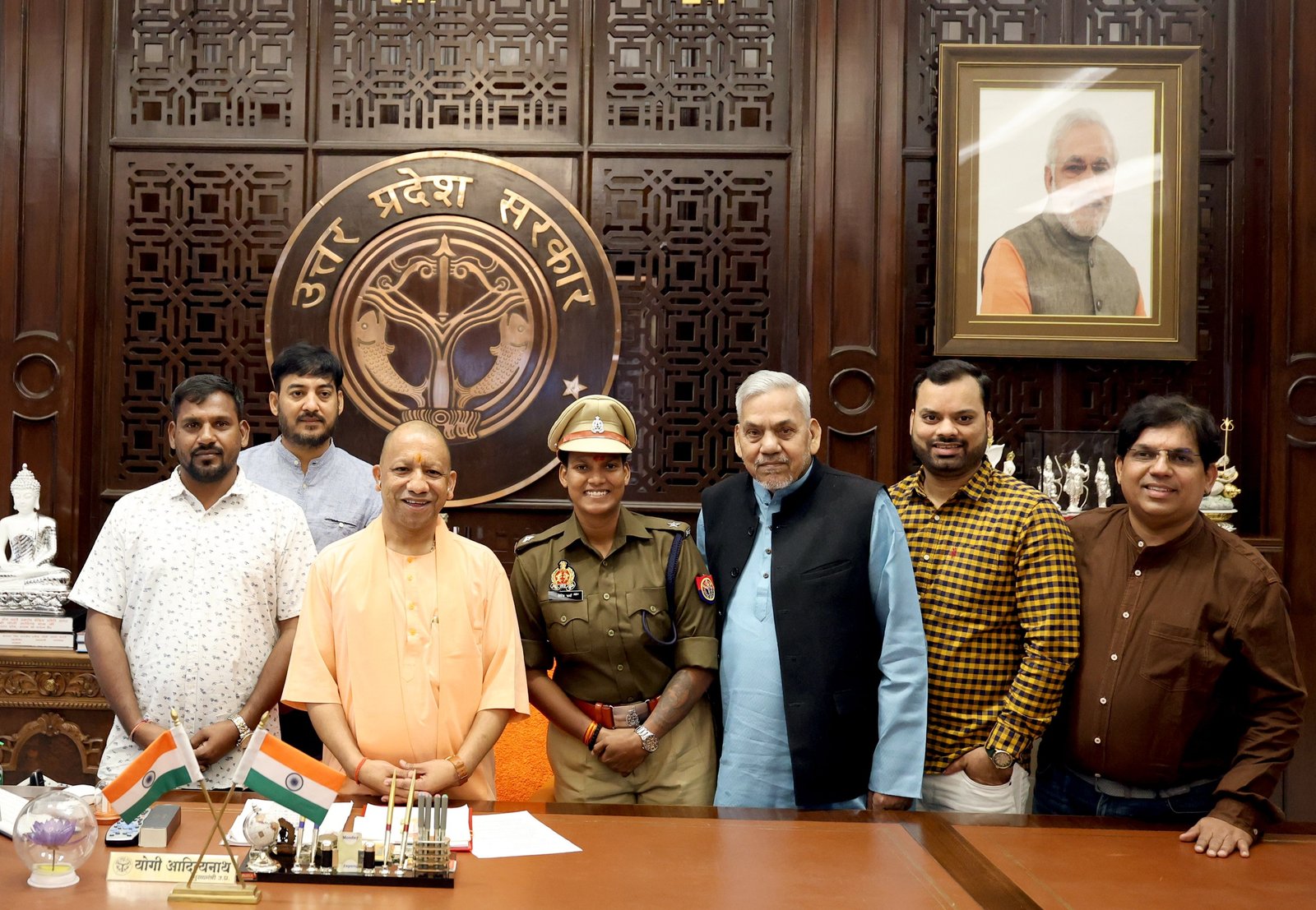 UP: लखनऊ पहुंचीं विश्वकप विजेता क्रिकेटर दीप्ति शर्मा, सीएम योगी से की मुलाकात