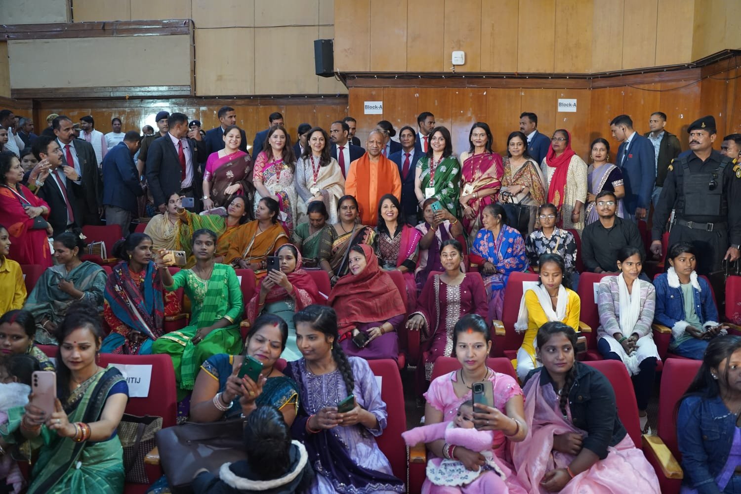 Lucknow: बोले सीएम योगी- यूपी को ‘महिला नेतृत्व’ वाला ‘स्टार्टअप हब’ बनाना ही सरकार का लक्ष्य  