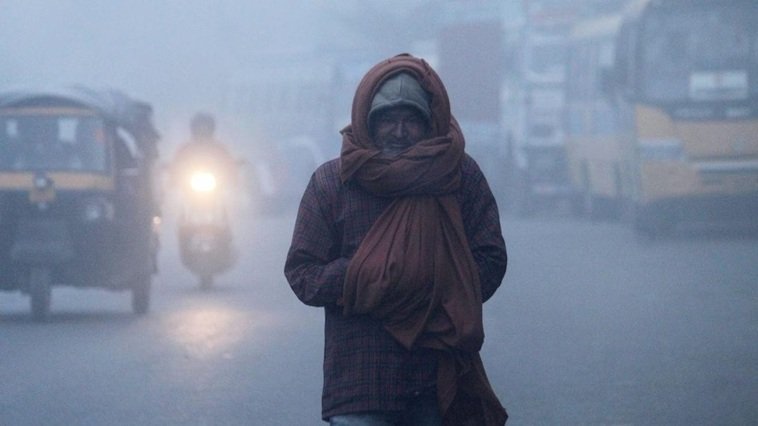 Weather: ठंड फिर दिखाएगी असर, कई राज्यों में बारिश और बर्फबारी की चेतावनी