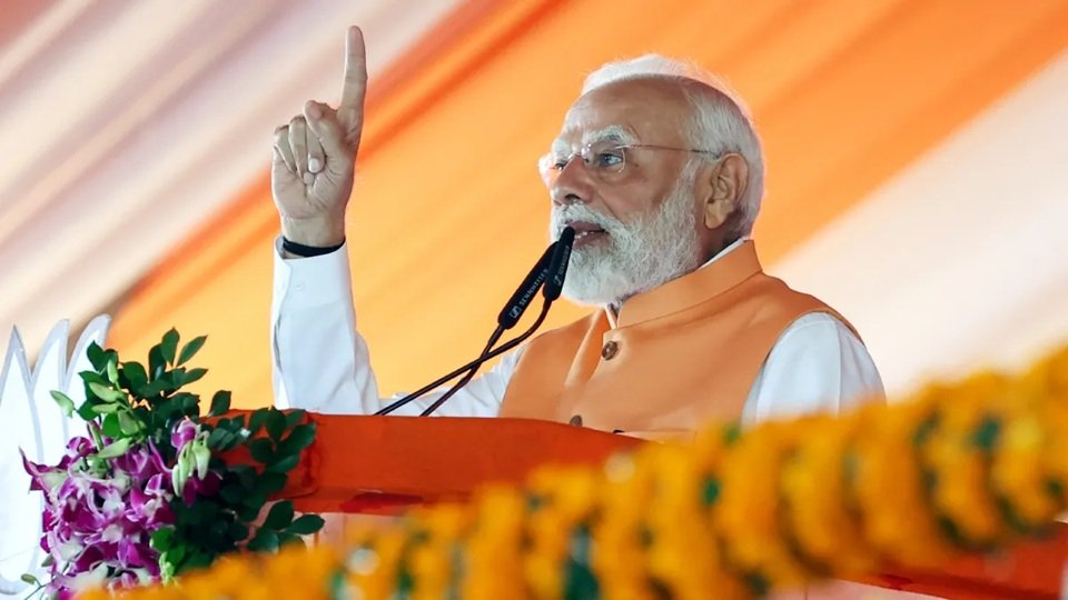 PM Modi in Bihar: बोले पीएम मोदी- जंगलराज वालों को 65 वोल्ट का झटका लगा