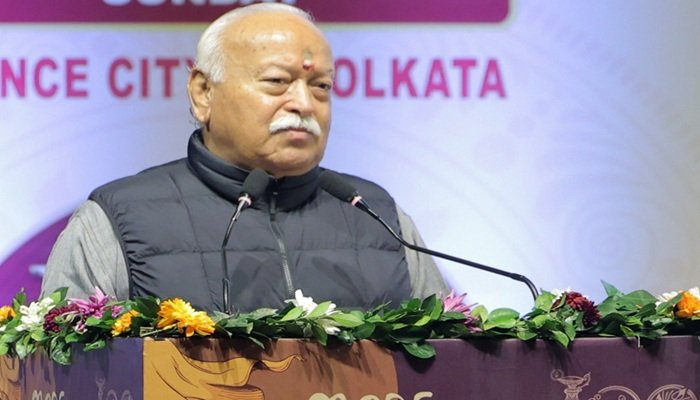 संघ को BJP के चश्मे से देखना बहुत गलत, इसे अनुभव करना पड़ेगा: मोहन भागवत  