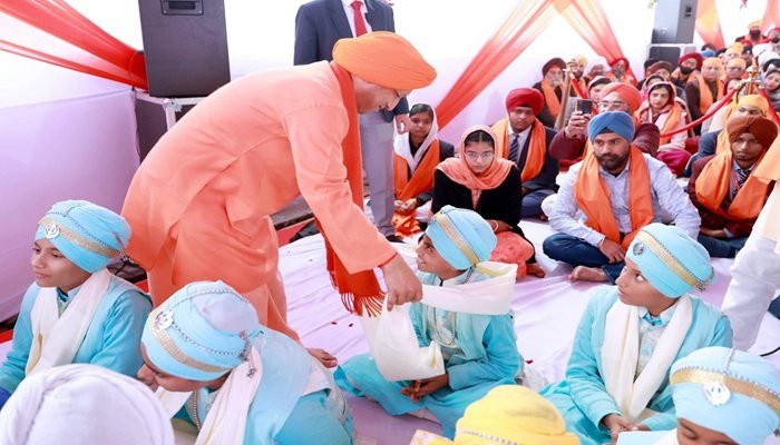 वीर बाल दिवस कार्यक्रम में सम्मिलित हुए सीएम योगी, सिख गुरुओं के अमर बलिदान को किया नमन