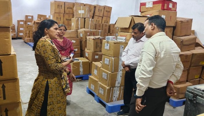 यूपी में FSDA का बड़ा एक्शन, कोडीनयुक्त कफ सिरप की पैरेलल सप्लाई चेन ध्वस्त