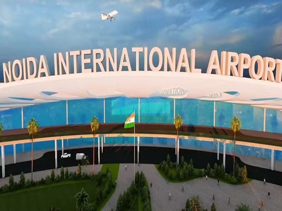 Noida International Airport: पश्चिमी यूपी की अर्थव्यवस्था पकड़ेगी रफ्तार, हजारों नौकरियों का रास्ता खुला