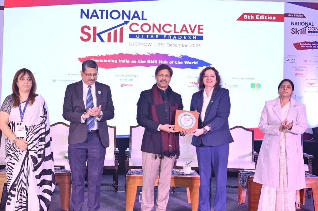 UP को बनाना है देश का सबसे बड़ा ‘स्किल्ड वर्कफोर्स’ राज्य, प्लान तैयार!